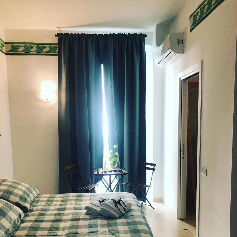 Via Fiume Cento 17 Hotel La Spezia Luaran gambar