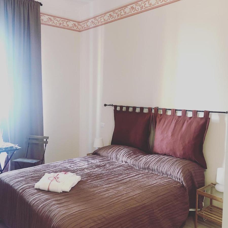 Via Fiume Cento 17 Hotel La Spezia Luaran gambar